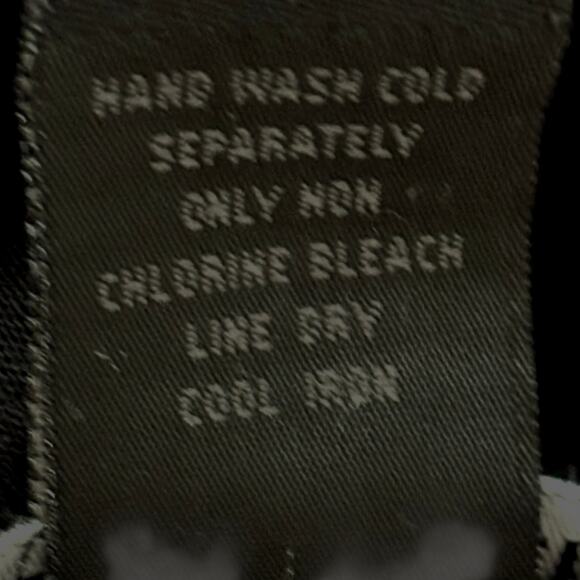 Steve Madden Kimono Wrap - Beautiful Black/White w/ Vibrant Red/Orange Flowers - Picture 9 of 10